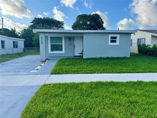 2732 Nw 4th Ct, POMPANO BEACH, FL, 33069-2109 | Card Image