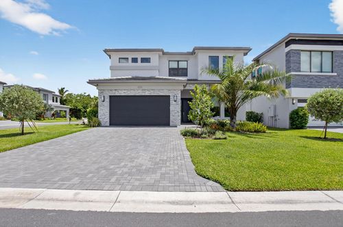 8516 Swinley Forest Way, Boca Raton, FL, 33434-5868 | Card Image