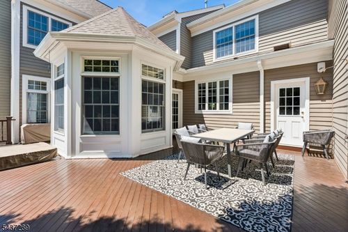 22 High Hill Ct, Basking Ridge, NJ, 07920-3332 | Card Image