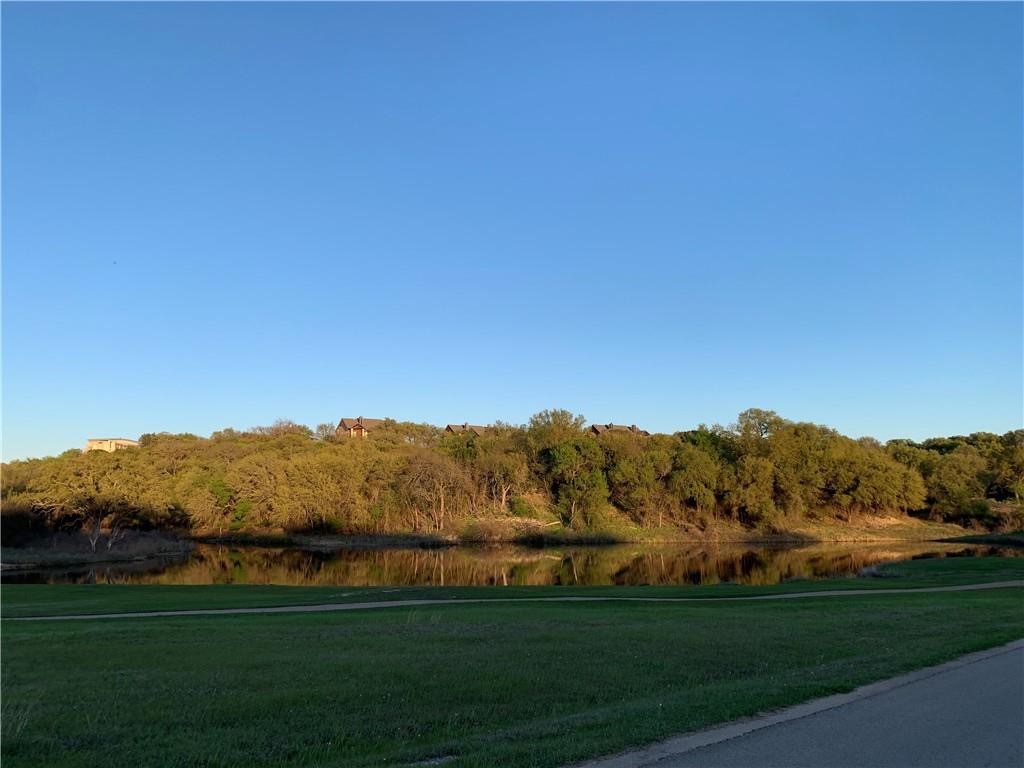 Land in Whitney 2