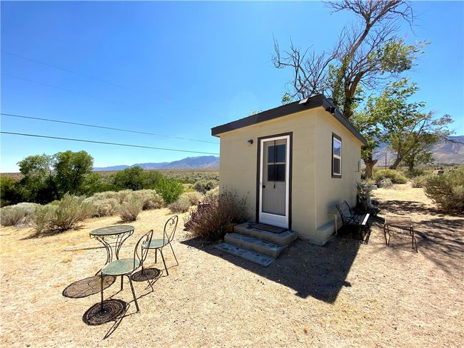 330 Sage Flats Dr, House other with 3 bedrooms, 2 bathrooms and 2 parking in Olancha CA | Image 35