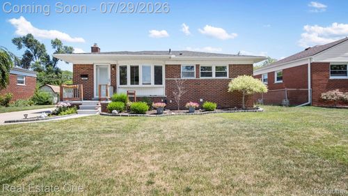 2451 Grange Rd, Trenton, MI, 48183-2259 | Card Image