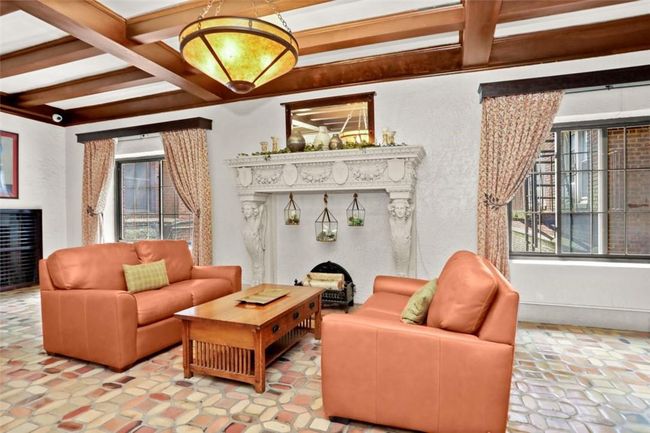 APT-3F - 294 Bronxville Rd, Home with 2 bedrooms, 1 bathrooms and null parking in Yonkers NY | Image 17