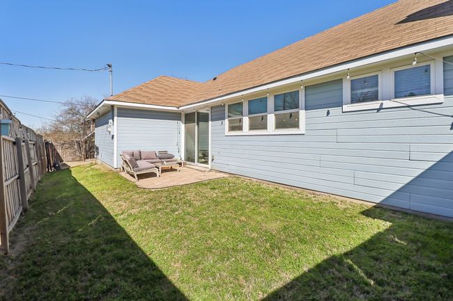 601 N Lancaster Ave, House other with 3 bedrooms, 2 bathrooms and null parking in Dallas TX | Image 25