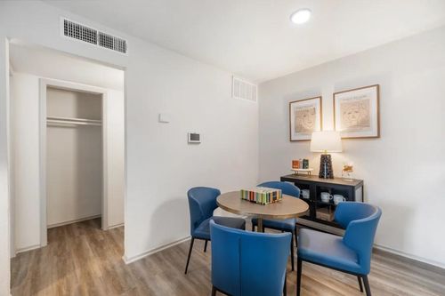 2-11715 S Glen Dr, Houston, TX, 77099-2500 | Card Image