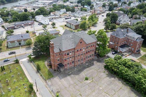 163 George St, Pawtucket, RI, 02860-3853 | Card Image