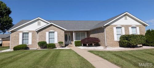 521 Grand Ave, Waterloo, IL, 62298-1129 | Card Image