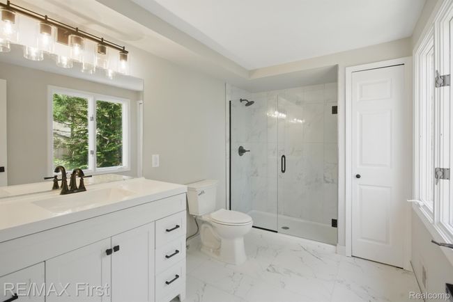 6620 Red Cedar Ln, Condo with 3 bedrooms, 3 bathrooms and null parking in West Bloomfield MI | Image 30