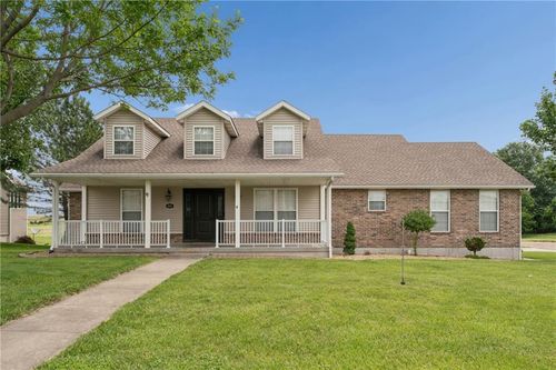 513 S Travis St, Concordia, MO, 64020-7329 | Card Image