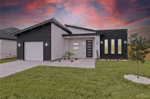 436 N Leon Avenue, Elsa, TX, 78543 | Card Image