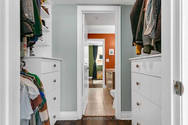 B - 475 Rogers Rd, Condo with 2 bedrooms, 2 bathrooms and 1 parking in York ON | Image 21