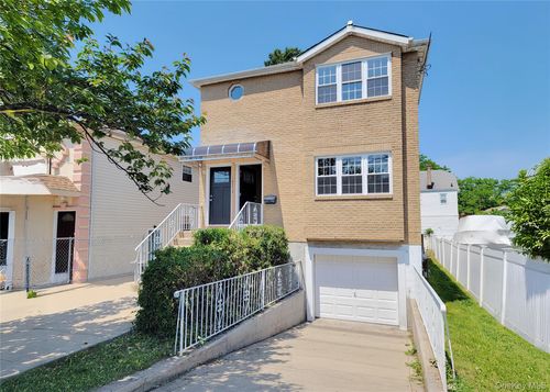 14514 226th St, Springfield Gardens, NY, 11413-3534 | Card Image