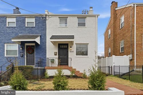 4243 Hildreth St Se, WASHINGTON, DC, 20019-4937 | Card Image