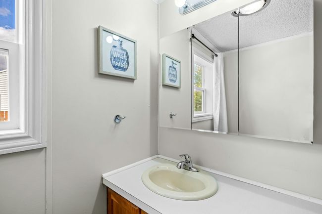 421 1 St Ave S, House other with 5 bedrooms, 3 bathrooms and null parking in Fairfield MT | Image 28