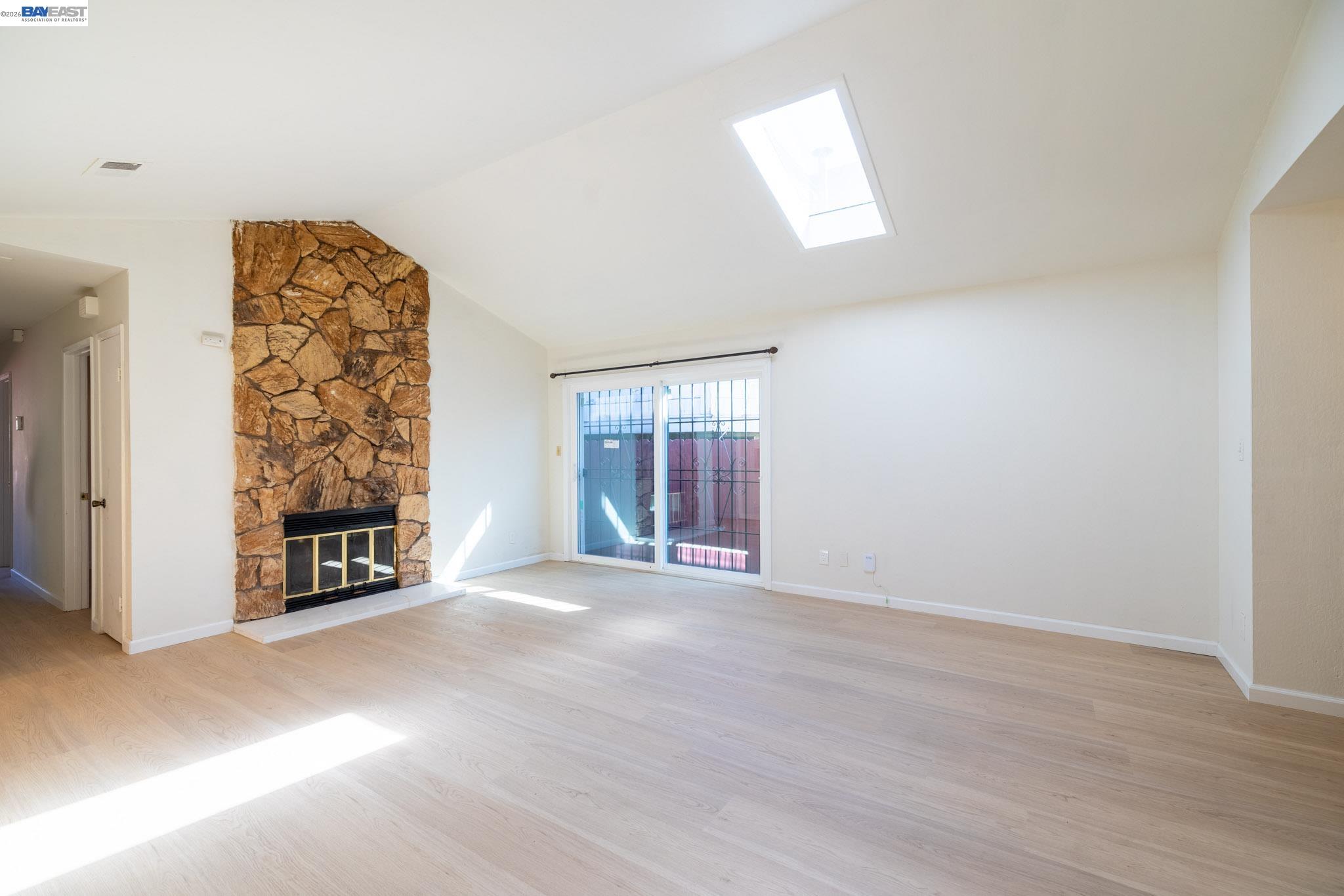 Residential in Oakland 4