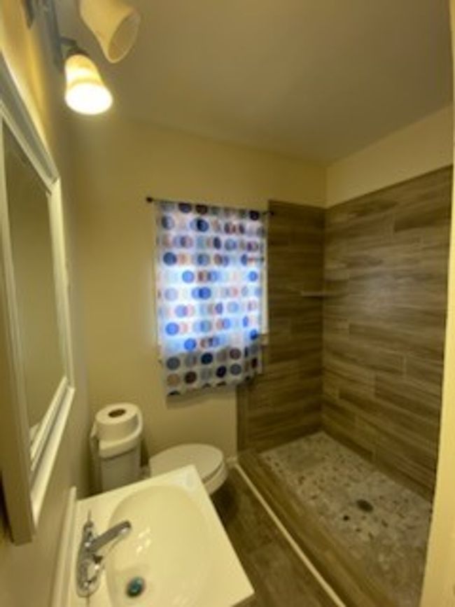 2020 Buford St, House other with 2 bedrooms, 1 bathrooms and 3 parking in Corpus Christi TX | Image 9