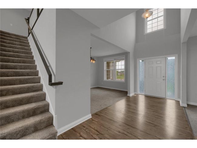 Two Story Open Foyer | Image 8