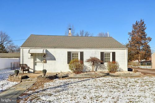 1005 Forrest, NORRISTOWN, PA, 19401 | Card Image