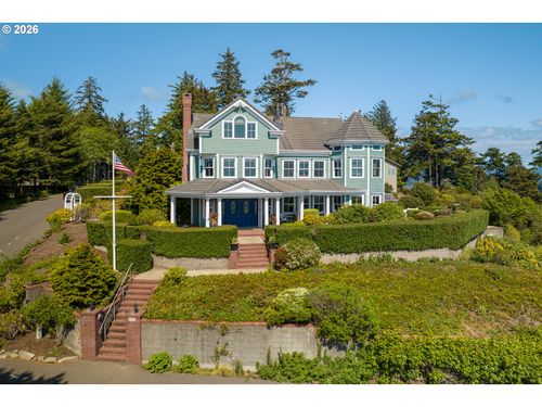 930 Nw Highland Dr, Waldport, OR, 97394-9666 | Card Image