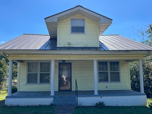 908 E 1st St, Tuscumbia, AL, 35674-2203 | Card Image