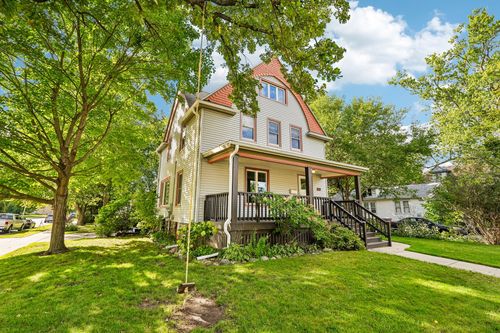 530a-530 S Main St, Oconomowoc, WI, 53066-3643 | Card Image