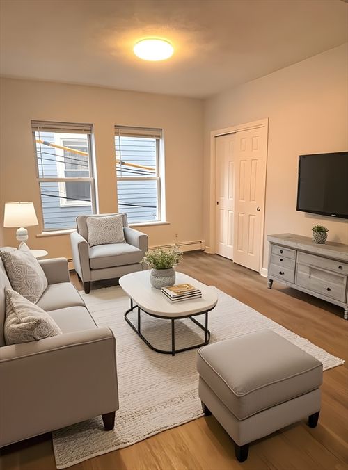 32b-122 Berkshire St, Cambridge, MA, 02141-1444 | Card Image