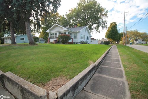 1001 S 17th St, Clarinda, IA, 51632-2936 | Card Image