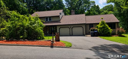 61 Punkup Rd, Oxford, CT, 06478-1725 | Card Image