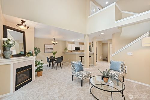 apt-7-101-2001 120th Pl Se, Everett, WA, 98208-6265 | Card Image