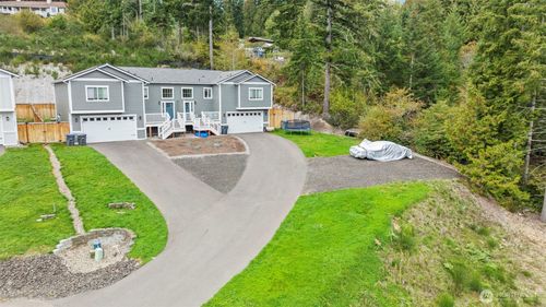 a-b-19019 E State Route 3, Allyn, WA, 98524-7759 | Card Image