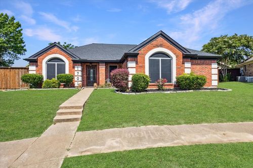 1701 Prairie Creek Ct, Garland, TX, 75040-4442 | Card Image