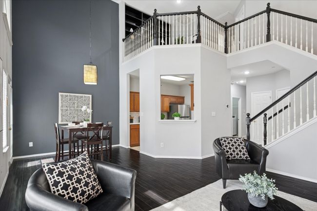 8621 Hunters Trace Ln, Townhouse with 2 bedrooms, 2 bathrooms and null parking in Plano TX | Image 5