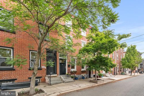 932 N Orianna St, PHILADELPHIA, PA, 19123-2220 | Card Image