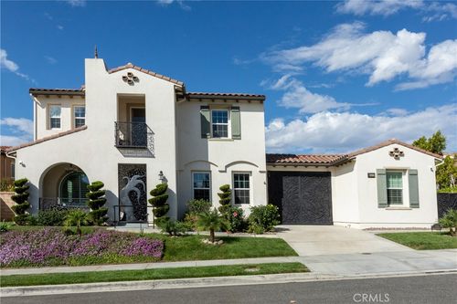 7313 Rocky Top Cir, Moorpark, CA, 93021-1299 | Card Image