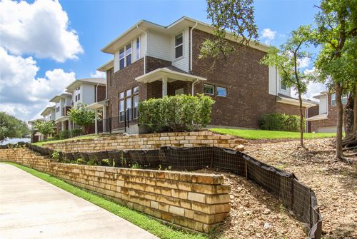 41-605 W South St, Leander, TX, 78641-5360 | Card Image