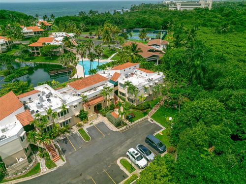 04-4 Lakeside Villas, VEGA ALTA, PR, 00692-8724 | Card Image