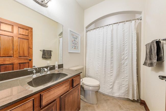585 Overlook Pass, House other with 5 bedrooms, 4 bathrooms and null parking in Fredonia WI | Image 31
