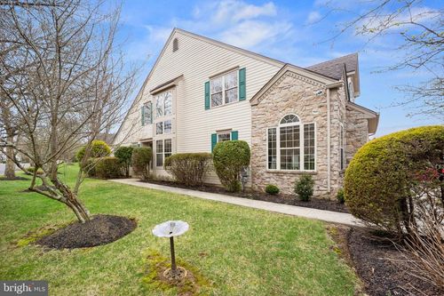 5087 Raintree Ct, DOYLESTOWN, PA, 18902-6207 | Card Image