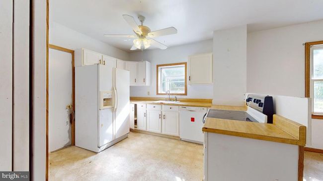 423 Elm St, House other with 1 bedrooms, 1 bathrooms and null parking in HAMMONTON NJ | Image 8