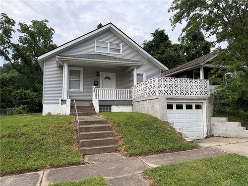 6214 Manuel St, Cincinnati, OH, 45227-1936 | Card Image