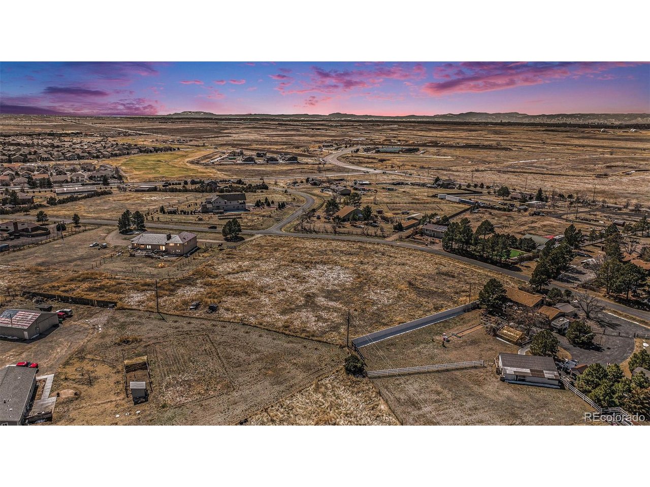 Land in Aurora 2