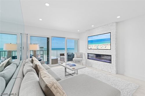 803-3443 Gulf Shore Blvd N, Naples, FL, 34103-3622 | Card Image