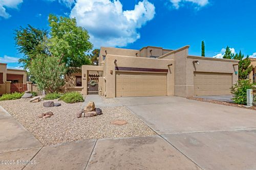 1066 Mormon Dr, Las Cruces, NM, 88011-4709 | Card Image