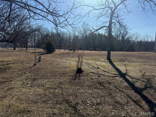 15580 E Highway 32, Boss, MO, 65440-7635 | Card Image