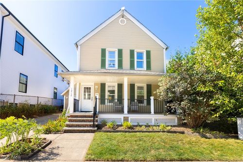 1212 W 67th St, Cleveland, OH, 44102-2002 | Card Image
