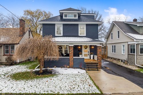 3560 Strang Dr, Niagara Falls, ON, L2G6K4 | Card Image