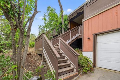 3911 Mylinda Dr, San Jose, CA, 95132-3218 | Card Image