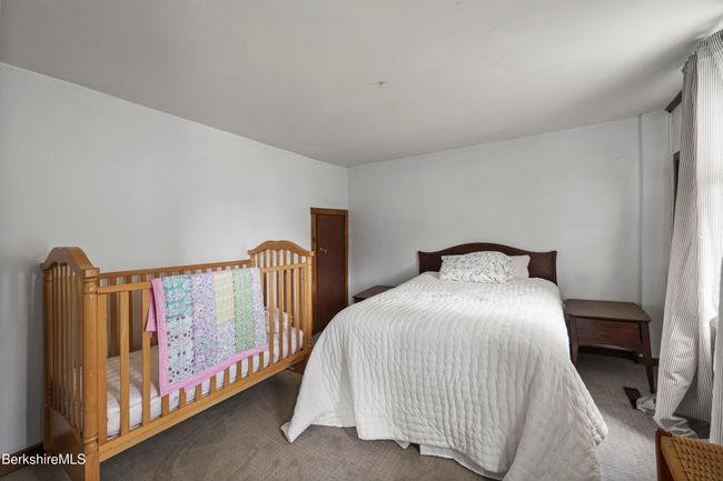 205 - 203205 Main St, Home with 5 bedrooms, 3 bathrooms and 3 parking in Hancock MA | Image 40