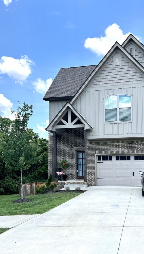 426 Tapestry Pl, Gallatin, TN, 37066-5464 | Card Image