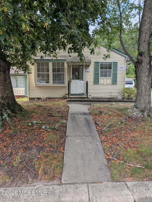 50-19b Spring St, Whiting, NJ, 08759-1924 | Card Image